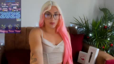 Hanna Capicorn online show from January 2025 01:46:01 PM