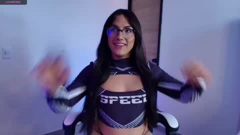 Hanna Capicorn online show from September 2025 07:35:01 PM