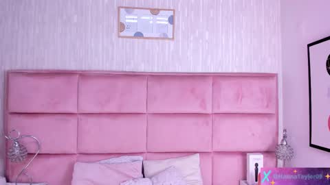  Hanna  online show from February 2026 04:29:02 AM