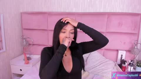  Hanna  online show from April 2026 08:42:01 AM