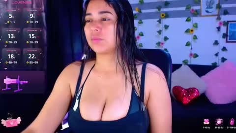 hannaagt online show from November 2025 05:23:01 PM