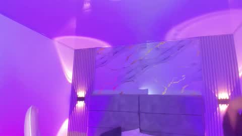 Snapshot of hannaferrati chatting on October 2025 06:35:02 AM hanna online show from October 2025 06:35:02 AM