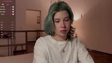 Hannah Allin online show from February 2025 05:24:01 PM