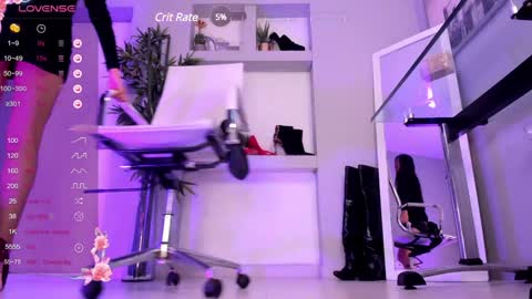 HANNAH HOWELL online show from January 2025 02:53:02 PM