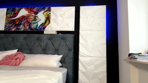 hannah_nvrst online show from January 2025 01:11:01 PM