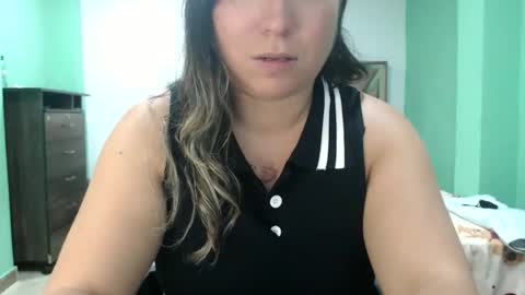 Snapshot of hannahevans2 chatting on June 2026 01:10:02 AM hannahevans2 online show from June 2026 01:10:02 AM