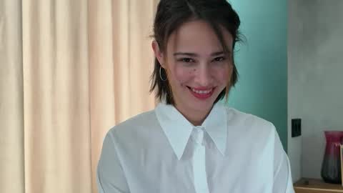 hannahinto online show from April 2026 09:35:02 AM