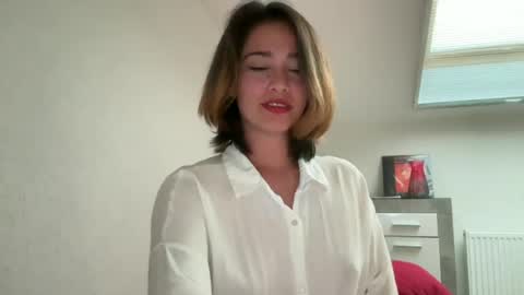 Snapshot of hannahinto chatting on July 2026 02:51:01 PM hannahinto online show from July 2026 02:51:01 PM