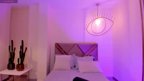 HANNAH J online show from October 2025 06:49:02 PM