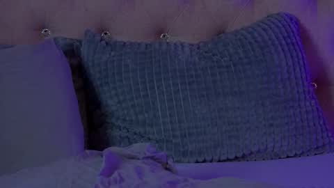 Pearl online show from November 2025 05:21:01 AM