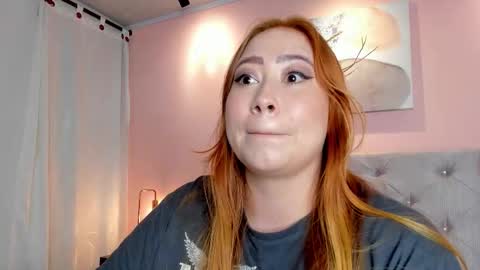 Snapshot of hannamartinn_ chatting on January 2026 01:55:02 AM hannamartinn_ online show from January 2026 01:55:02 AM