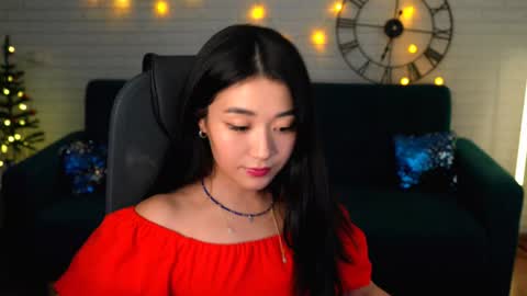 hannarosie online show from December 2024 08:47:01 PM