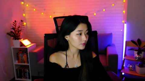 hannarosie online show from October 2025 05:58:02 PM