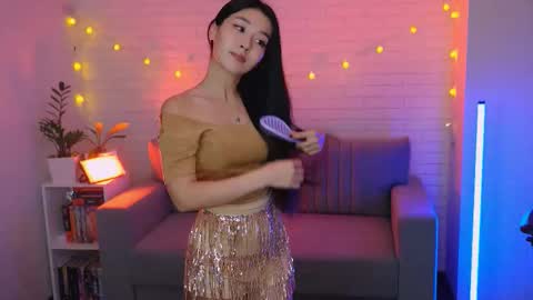 hannarosie online show from November 2025 06:52:02 PM