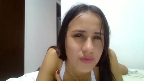 Snapshot of hanny_kail chatting on January 2025 08:15:01 PM hanny online show from January 2025 08:15:01 PM