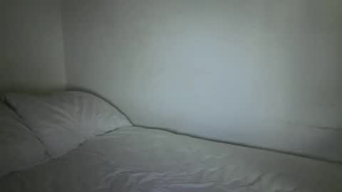 hanny online show from April 2026 09:28:01 PM