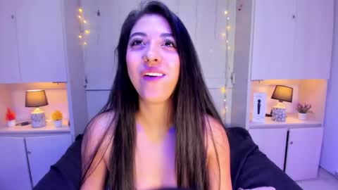 hannyk_ online show from July 2026 04:22:01 PM