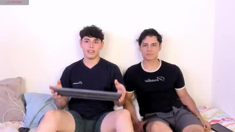 Snapshot of hans_andres17 chatting on February 2026 12:51:02 AM hans and andres online show from February 2026 12:51:02 AM