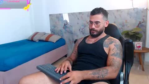 Snapshot of hanz_col chatting on October 2025 06:06:02 PM hanz_col online show from October 2025 06:06:02 PM