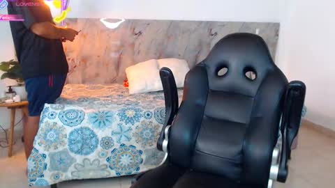 hanz_col online show from January 2026 05:20:01 AM