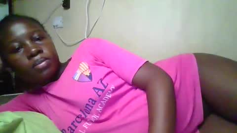 Snapshot of happy_dimple chatting on October 2025 08:37:02 PM happy_dimple online show from October 2025 08:37:02 PM