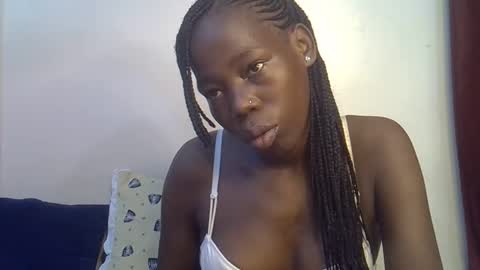 happy_kienyeji online show from November 2025 05:02:01 PM