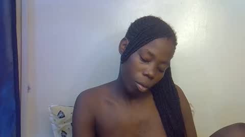 happy_kienyeji online show from November 2025 10:23:01 PM