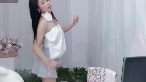 Daisy online show from March 2026 03:44:01 AM