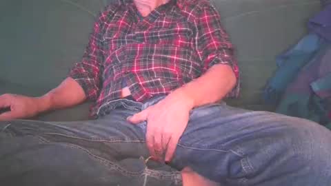 Snapshot of happymark31 chatting on October 2025 06:41:02 AM mark online show from October 2025 06:41:02 AM