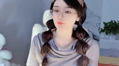 Daisy online show from December 2024 05:04:02 AM