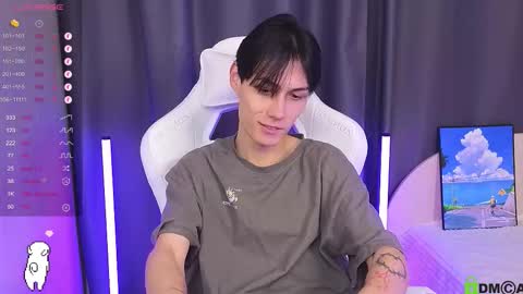 Mark online show from November 2025 09:39:02 PM