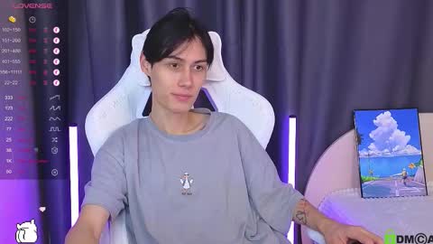 Mark online show from November 2025 10:42:02 PM