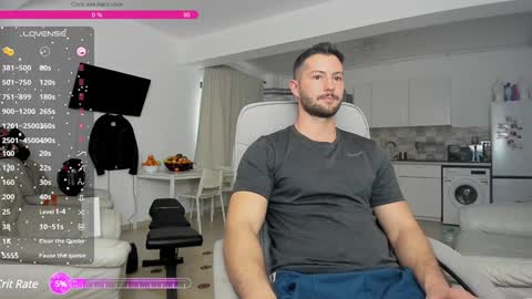 Snapshot of hard_chriss chatting on December 2024 08:22:02 AM Hard Cock online show from December 2024 08:22:02 AM