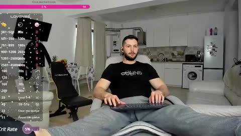 Snapshot of hard_chriss chatting on March 2025 01:07:01 PM Hard Cock online show from March 2025 01:07:01 PM