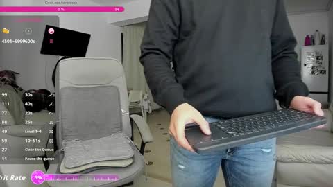 Snapshot of hard_chriss chatting on September 2025 05:05:02 PM Hard Cock online show from September 2025 05:05:02 PM