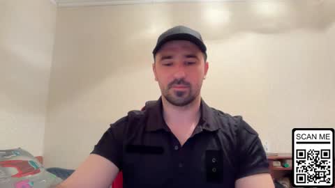 Snapshot of hard_to_obey chatting on May 2026 12:26:02 PM Vadim online show from May 2026 12:26:02 PM