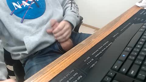 Snapshot of hardcumcanadian chatting on April 2026 09:37:02 PM hardcumcanadian online show from April 2026 09:37:02 PM