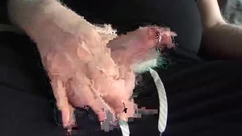 Snapshot of hardmanipulator chatting on December 2024 08:58:01 PM hardmanipulator online show from December 2024 08:58:01 PM