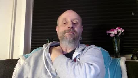 MrLazy online show from February 2026 11:55:02 PM