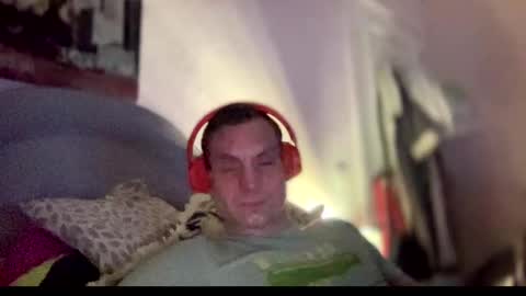 Snapshot of hardnstyle chatting on January 2025 04:58:02 AM HARD AND STYLE online show from January 2025 04:58:02 AM