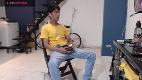 Andres Dean online show from February 2025 03:12:02 AM