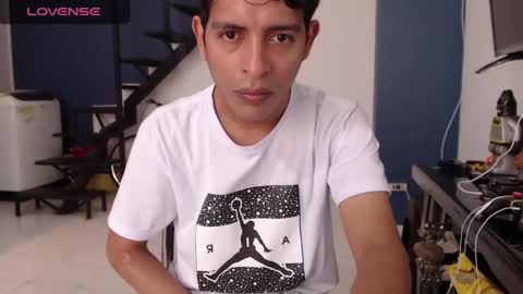 Andres Dean online show from February 2025 06:53:01 PM