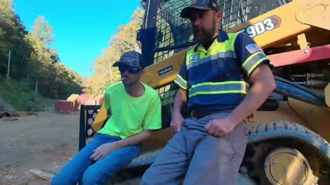 hardworkertn online show from October 2025 10:21:02 PM