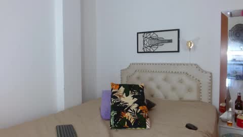       online show from February 2026 12:08:01 AM