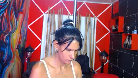 Snapshot of harley_brunette74 chatting on May 2026 12:34:01 PM HARLEY online show from May 2026 12:34:01 PM