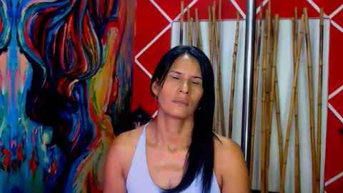Snapshot of harley_brunette74 chatting on May 2026 12:44:01 PM HARLEY online show from May 2026 12:44:01 PM