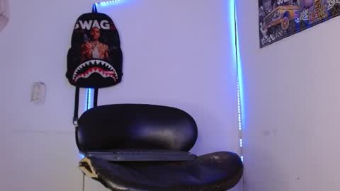 Snapshot of harley_quinnn111 chatting on June 2026 11:35:02 PM harley_quinnn111 online show from June 2026 11:35:02 PM