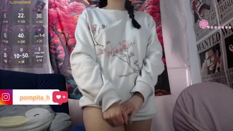 Snapshot of harmonys_couple_ chatting on January 2025 09:08:02 PM Harmonys World online show from January 2025 09:08:02 PM