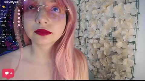 Snapshot of harmonys_couple_ chatting on April 2026 06:57:02 PM Harmonys World online show from April 2026 06:57:02 PM