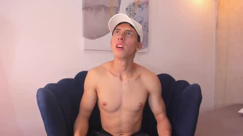 Snapshot of harry_klein chatting on September 2025 05:36:02 PM H K online show from September 2025 05:36:02 PM